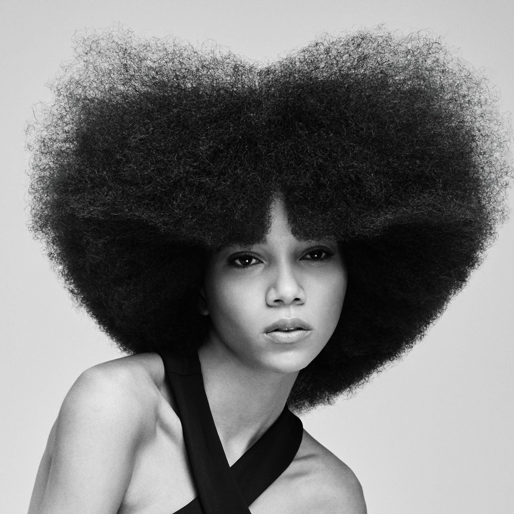 Medavita Idol Curly Glow pěnový loknovač pro vlnité vlasy 200 ml