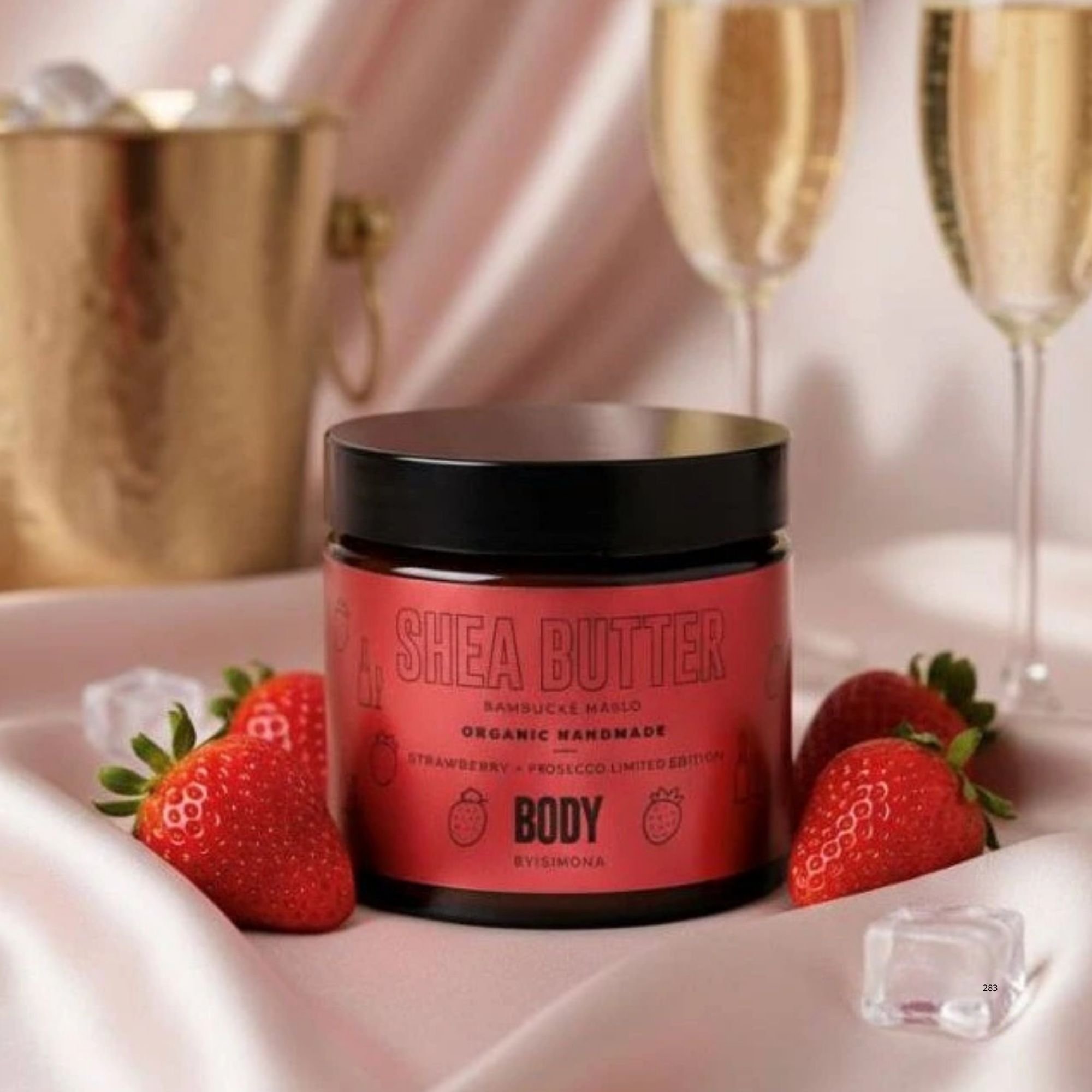 Body by Simona Strawberry & Prosecco bambucké máslo pro hydrataci 250 ml