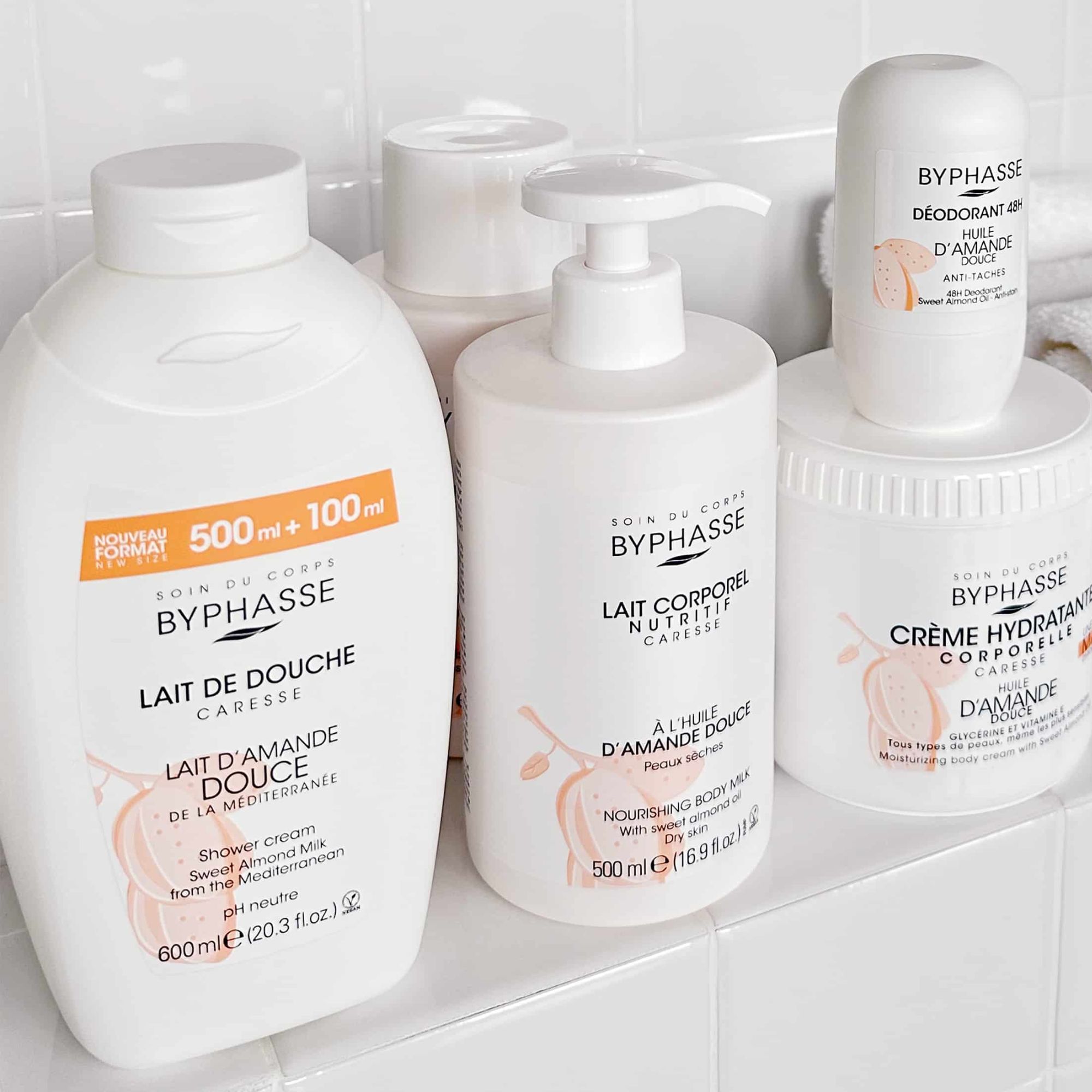 Byphasse Nourishing Body Milk tělové mléko s mandlovým olejem 500 ml